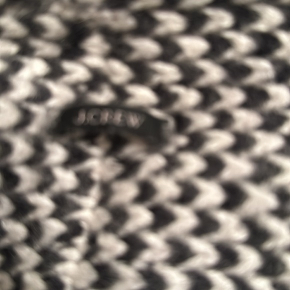 J crew infinity scarf tube black white herringbone euc classy super soft - Picture 5 of 7